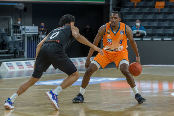 更为自如 更为自如