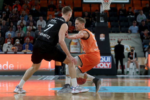 止血并简单 止血并简单