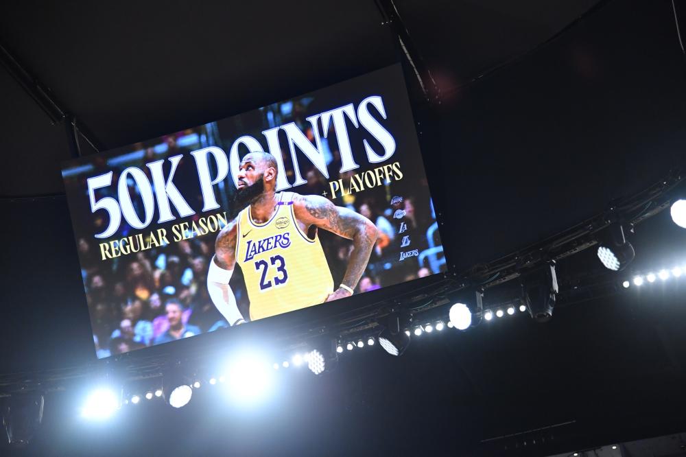 滕哈赫面对 滕哈赫面对